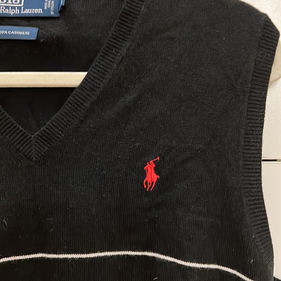 Ralph Lauren Cashmere Vest - Picture 2 of 3